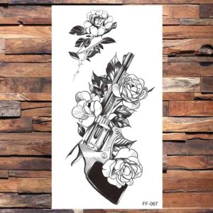 Tattoo - Pistole mit Rose